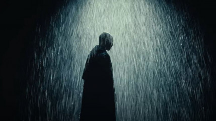 Jazzy Bazz déprimé dans le clip de "Giezh" Jazzy Bazz déprimé dans le clip de "Giezh"