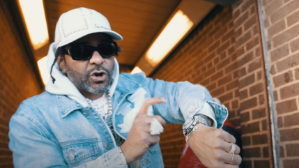 Jim Jones et Hitmaka font danser la foule avec "If You Want Me to Stay"