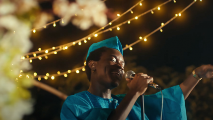 Jinmi Abduls dévoile le clip de "Awero"