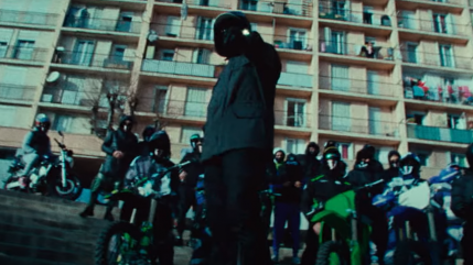 Kekra découpe tout dans "Bordel"