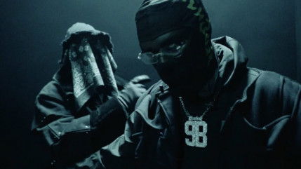 Kerchak parle d'amour dans "T'aimerais"