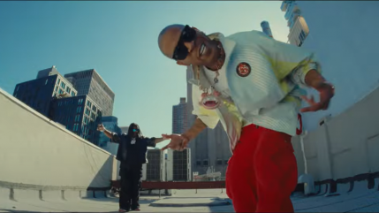 Kid Cudi déclare sa flamme a NY avec "Don't Worry". Kid Cudi déclare sa flamme a NY avec "Don't Worry".