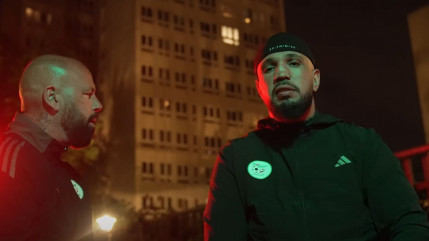 Kofs et Sinik sont dans le "Bâtiment" Kofs et Sinik sont dans le "Bâtiment"