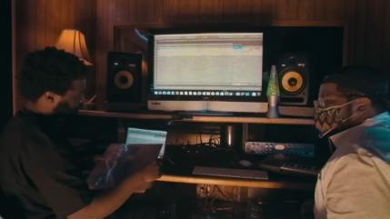 Lance Skiiwalker discute sampling avec Isaiah Rashad dans "Sample Talk"