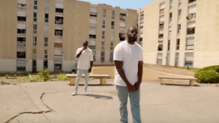 Le Dark a les "Mains sales"