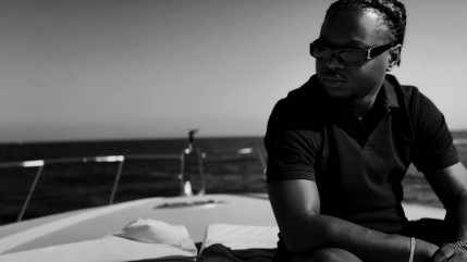 Leto en mode lover dans le clip de "Titanic"