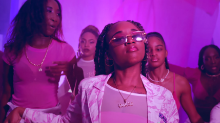 Maureen fait monter la température avec "Pum Fat"