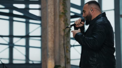 Médine rappe 4 morceaux dans sa "HAP live session"