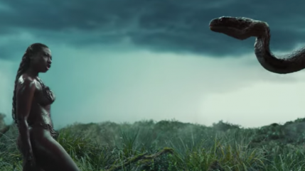 Megan Thee Stallion lance des piques dans son clip "Cobra"