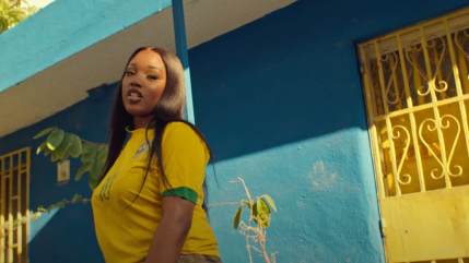 Merveille dévoile le clip de "Paqueta"