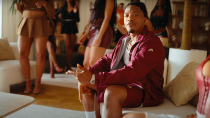 Niska sort son tube de l'été avec "Adriano" Niska sort son tube de l'été avec "Adriano"