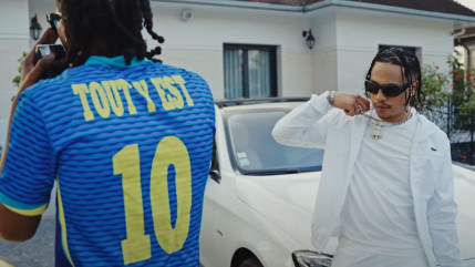 Oboy, La Mano 1.9 et Jozii en plein turn up dans "Tout y est" Oboy, La Mano 1.9 et Jozii en plein turn up dans "Tout y est"