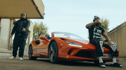 OldPee et SLKrack veulent manger du "Lobster" OldPee et SLKrack veulent manger du "Lobster"