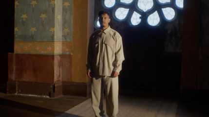 Oussama dévoile le doux "Tiki Fiya" Oussama dévoile le doux "Tiki Fiya"