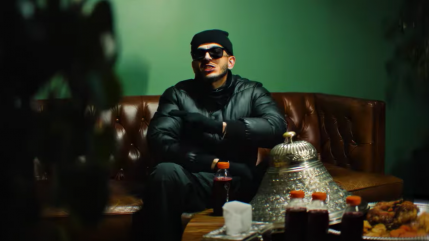 RAÏS se goinfre de riz au gras dans le "Baram"