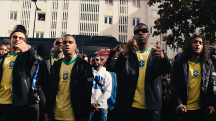 RK, UZI, TIMAL, ISK, NEGRITO et SENSEY' réunissent leur force dans "77 Degrés". RK, UZI, TIMAL, ISK, NEGRITO et SENSEY' réunissent leur force dans "77 Degrés".