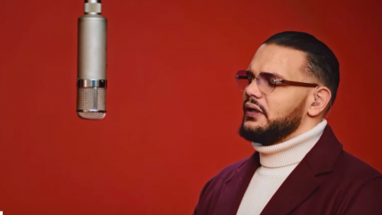 Sadek présente "Changement de propriétaire" chez Colors Sadek présente "Changement de propriétaire" chez Colors