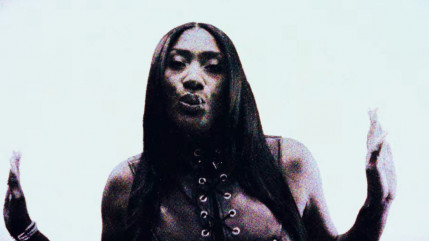 Triangle des Bermudes et Aya Nakamura s'en "Balek"