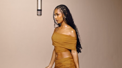 Tyla interprète "On and On" chez COLORS