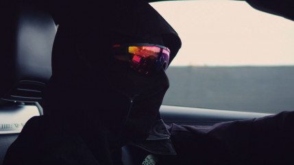 Ven1 dévoile le clip de "Pêche Passion"