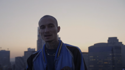 Web7 te le dit "Tout bas"