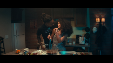 Wiz Khalifa a déconné avec sa meuf dans "Memory Lane"