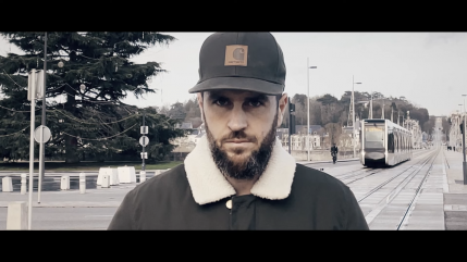 Youthstar & Miscellaneous lâchent le puissant "Love Need Hate"