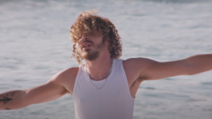 Zamdane balance l'envoûtant "Triste mais elle aime ça (Affamé #16)"