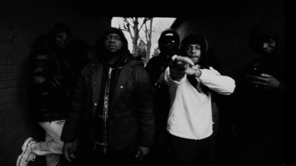 Zed s’associe à 1PLIKÉ140 et fait parler la poudre avec Choppa Zed s’associe à 1PLIKÉ140 et fait parler la poudre avec Choppa